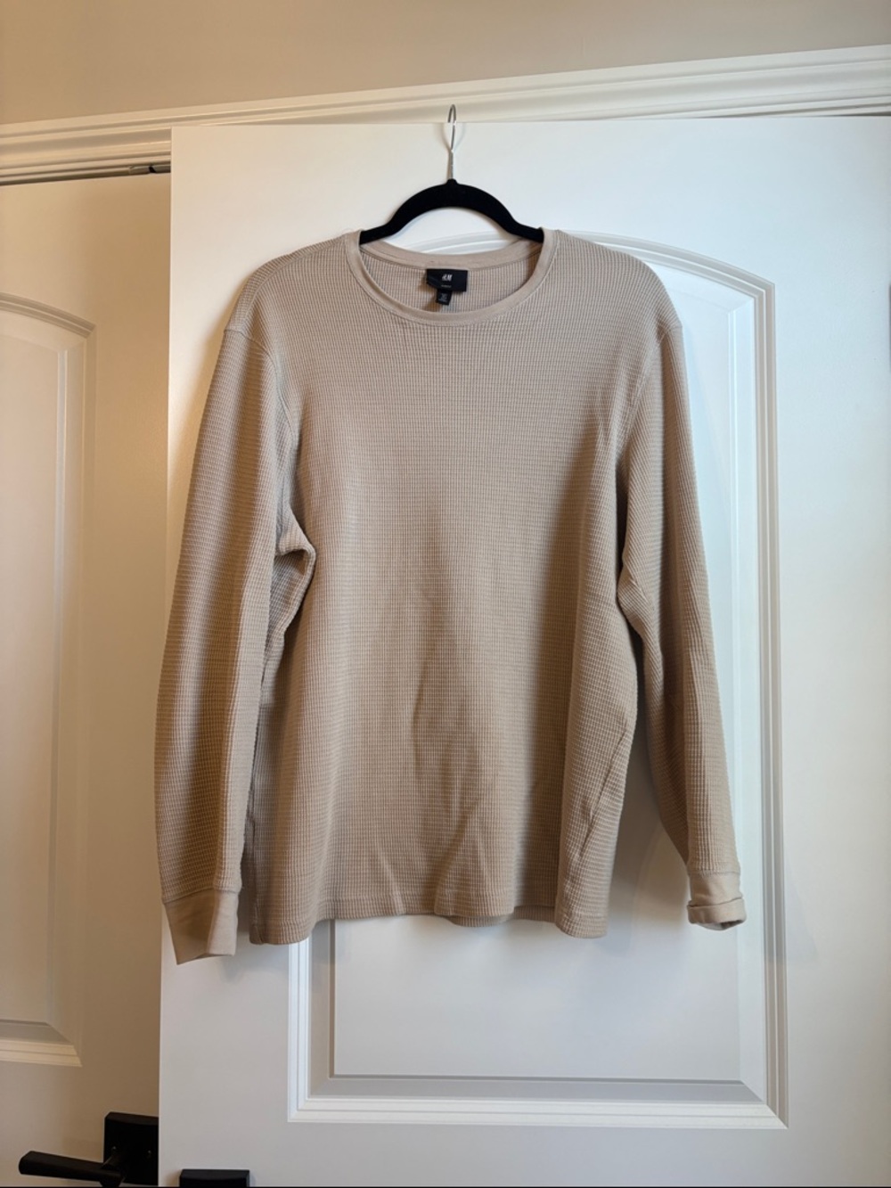 H&M Men’s Taupe Waffle-Knit Crewneck Sweater